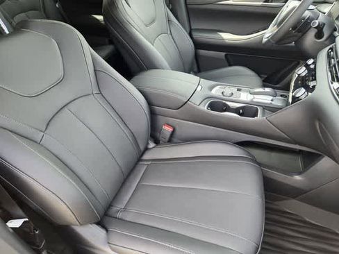 New 2026 INFINITI QX60 Luxe FWD image 14