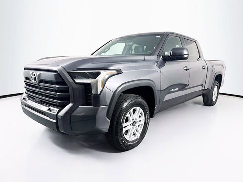 Used 2025 Toyota Tundra SR5 w/ SR5 Premium Package image 3