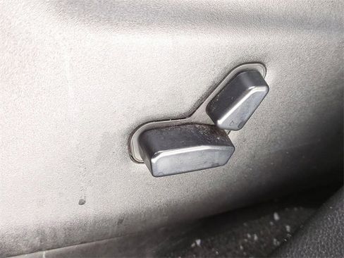 Used 2015 Dodge Durango R/T w/ Technology Group image 20