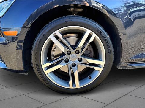 Used 2018 Audi A4 2.0T Ultra Premium Plus w/ Premium Plus Package image 10