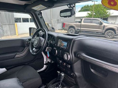 Certified 2018 Jeep Wrangler Unlimited Sport S AWD/4WD image 34