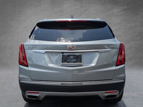 Certified 2023 Cadillac XT5 Premium Luxury w/ LPO, Premium Carpet Package FWD image 4