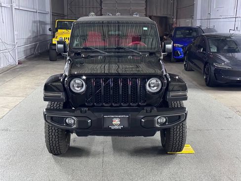 Used 2022 Jeep Gladiator Sport AWD/4WD image 2