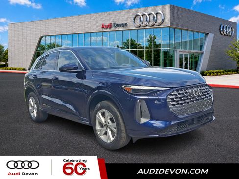 Used 2025 Audi Q5 Premium w/ Convenience Package AWD/4WD image 1