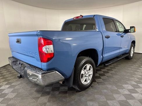 Used 2020 Toyota Tundra SR5 w/ SR5 Upgrade Package AWD/4WD image 3