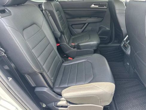 Used 2019 Volkswagen Atlas SEL Premium AWD/4WD image 12