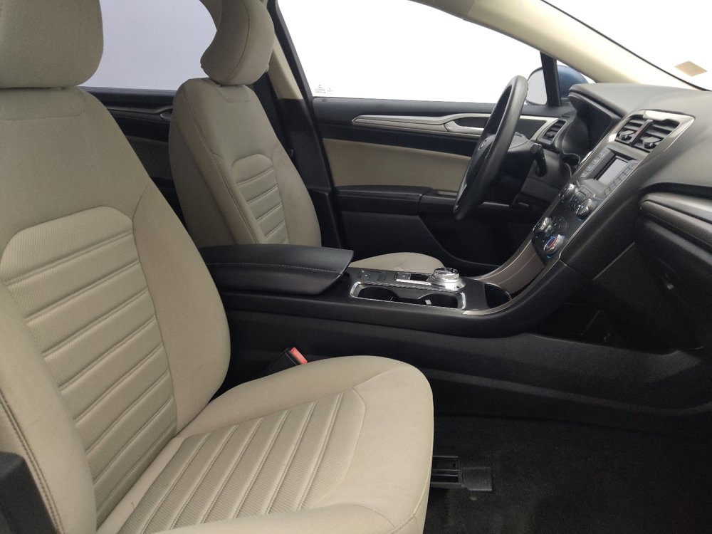 Used 2019 Ford Fusion S FWD image 21