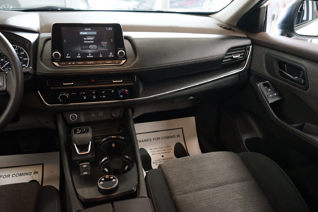 Used 2021 Nissan Rogue S AWD/4WD image 10