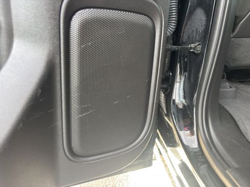 Used 2020 Chevrolet Silverado 1500 LTZ w/ LTZ Premium Package image 17