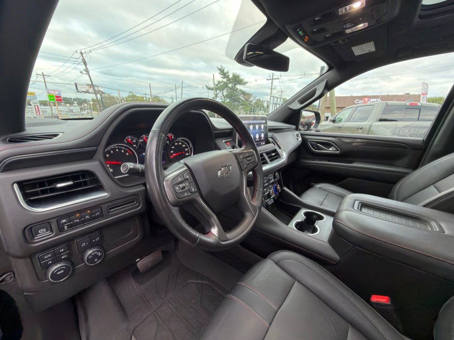 Used 2021 Chevrolet Tahoe RST w/ Luxury Package AWD/4WD image 30