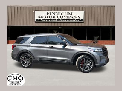 Used 2025 Ford Explorer ST-Line w/ Premium Package