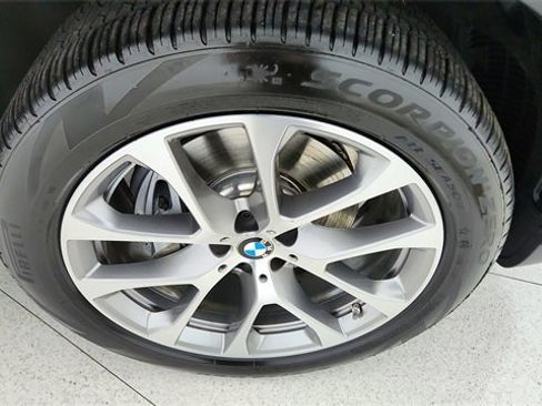 Used 2026 BMW X5 sDrive40i image 56