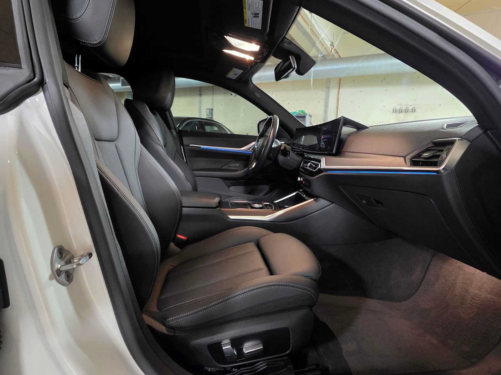 Used 2023 BMW i4 eDrive35 w/ Premium Package RWD image 11
