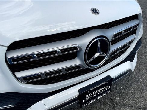 Certified 2023 Mercedes-Benz GLS 450 4MATIC image 24
