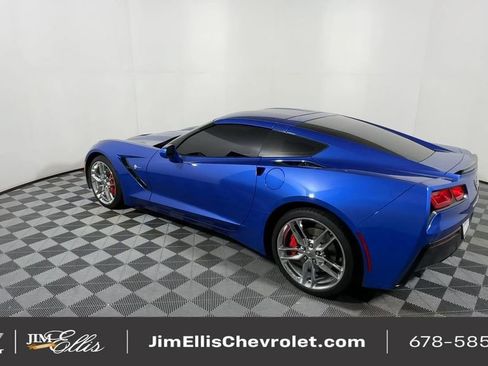 Used 2019 Chevrolet Corvette Stingray Coupe w/ 1LT image 8