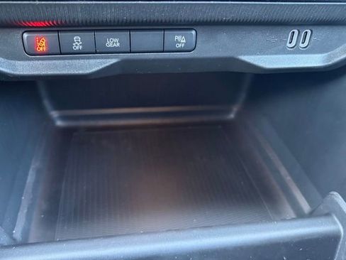 New 2026 Jeep Cherokee Laredo AWD/4WD image 23