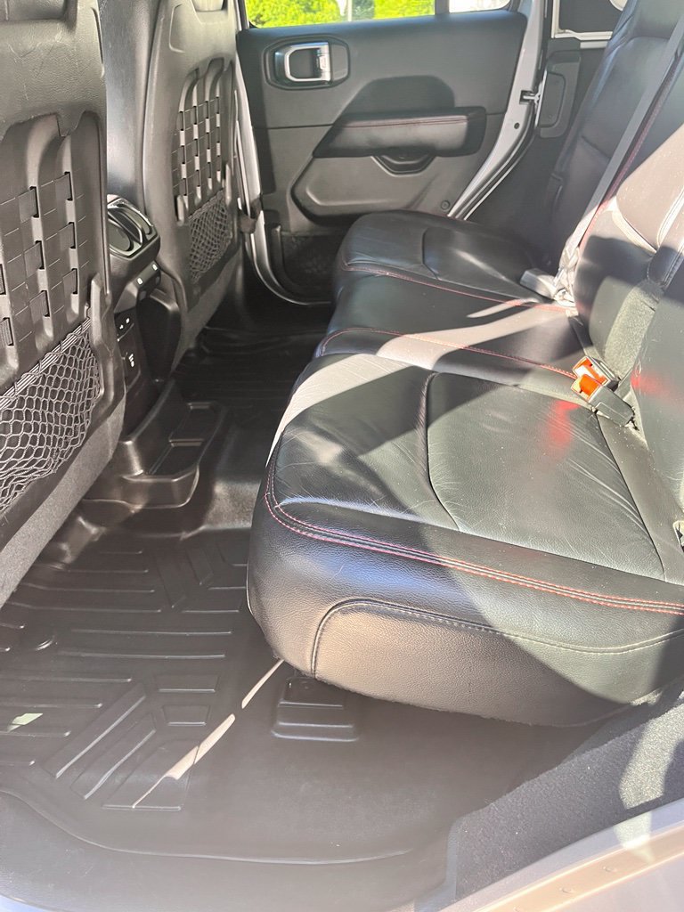 Used 2018 Jeep Wrangler Unlimited Rubicon w/ Uconnect 4C Nav & Sound Group AWD/4WD image 6