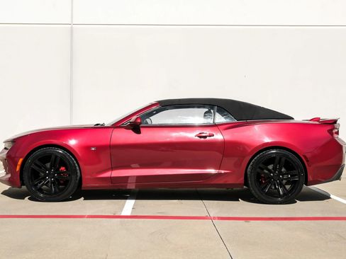 Used 2016 Chevrolet Camaro LT image 19