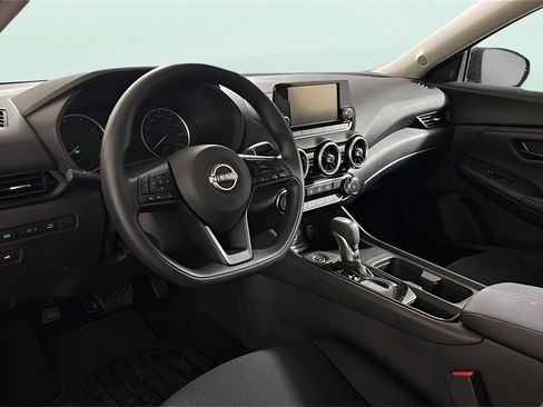 Used 2025 Nissan Sentra S image 21