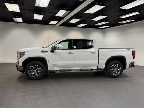 New 2026 GMC Sierra 1500 SLT w/ SLT Premium Package AWD/4WD image 2