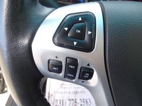 Used 2015 Ford Explorer AWD XLT w/ Equipment Group 202A image 20