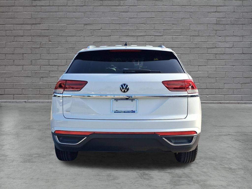 Used 2023 Volkswagen Atlas Cross Sport SE FWD image 9