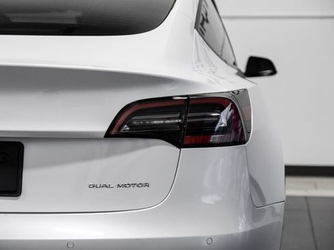 Used 2021 Tesla Model 3 Long Range image 46