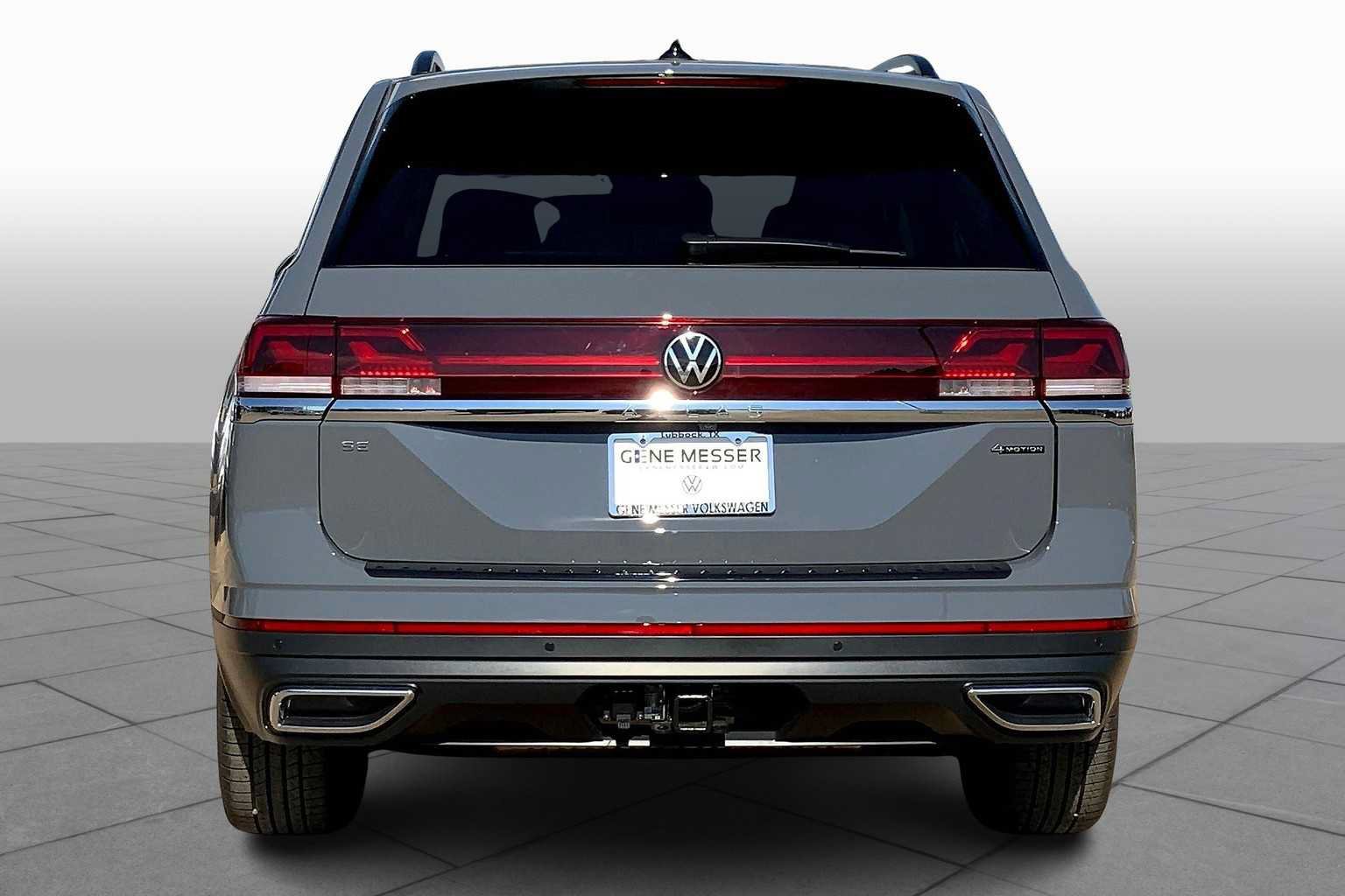 Used 2026 Volkswagen Atlas SE AWD/4WD image 4