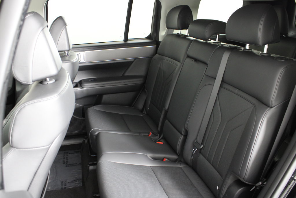 Certified 2025 Hyundai Santa Fe XRT AWD/4WD image 22