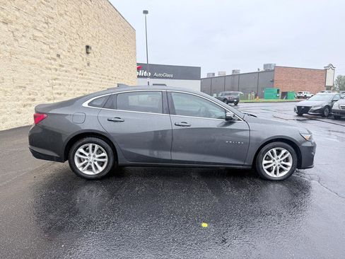 Used 2018 Chevrolet Malibu LT FWD image 6