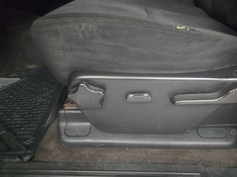 Used 2010 Chevrolet Silverado 1500 LT w/ Power Pack Plus image 17