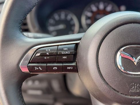 Used 2025 MAZDA CX-30 AWD 2.5 S w/ Preferred Package image 3