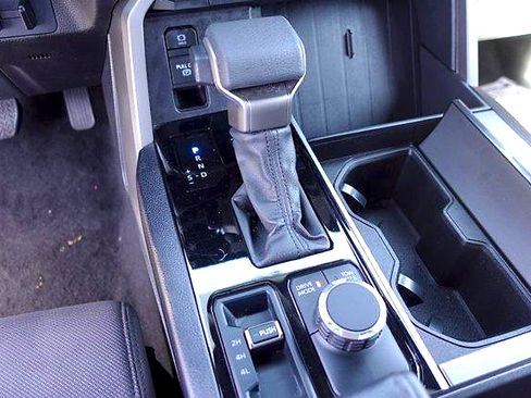 Certified 2025 Toyota Sequoia SR5 AWD/4WD image 19