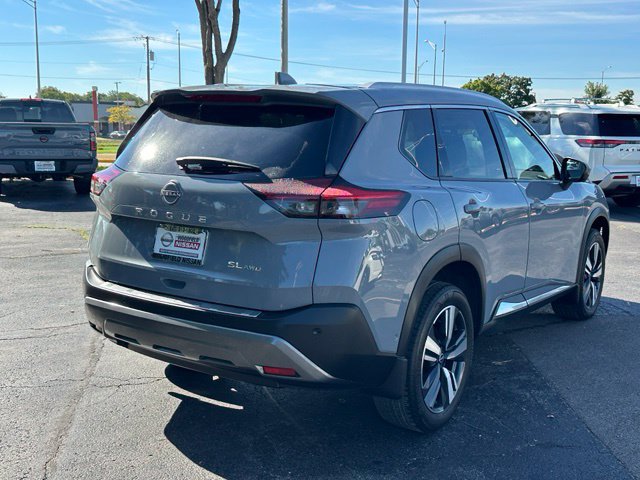 Certified 2023 Nissan Rogue SL w/ SL Premium Package AWD/4WD image 3