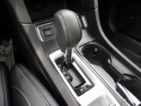 Used 2023 Subaru Ascent Limited w/ Technology Package image 23