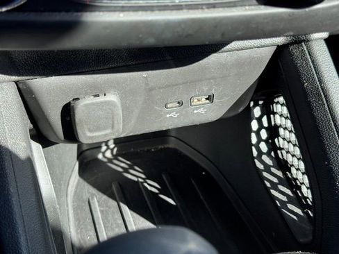 Used 2024 Chevrolet TrailBlazer LS image 26