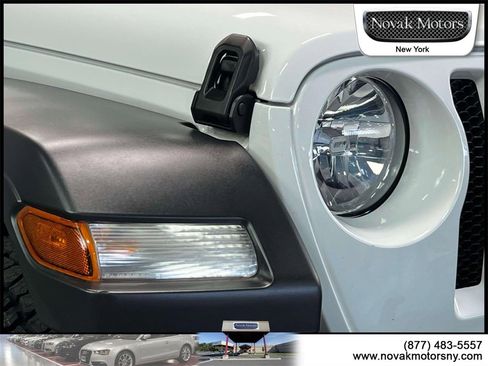 Used 2021 Jeep Wrangler Unlimited Sport image 10