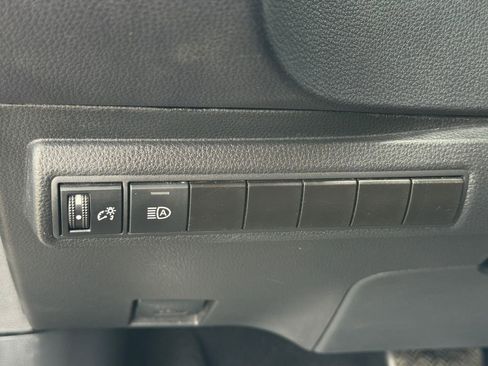 Used 2024 Toyota Corolla LE FWD image 10