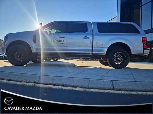 Used 2020 Ford F250 Lariat image 6