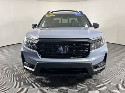 Certified 2025 Honda Ridgeline Black Edition image 15