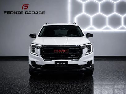 Used 2024 GMC Terrain AT4