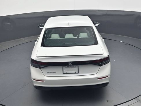 Used 2023 Honda Accord LX image 28