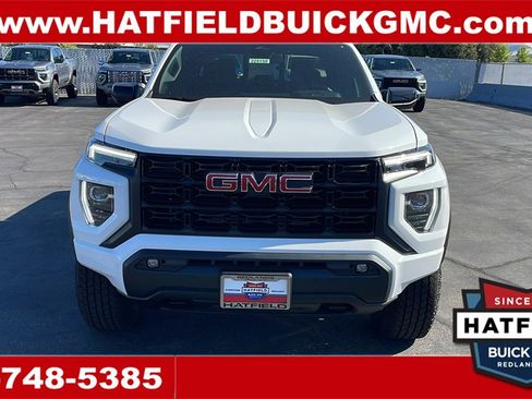 New 2025 GMC Canyon Elevation w/ Convenience Package image 8
