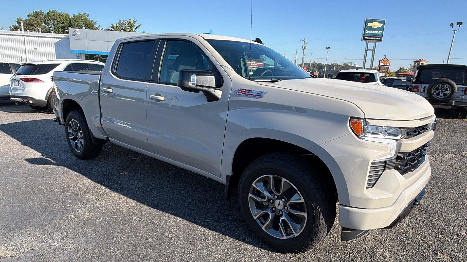 New 2026 Chevrolet Silverado 1500 RST w/ RST All Star Premium Package AWD/4WD image 6