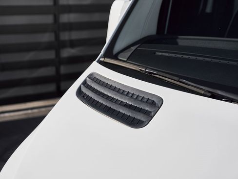 Used 2019 Mercedes-Benz Sprinter 144 image 7