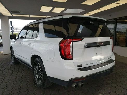 Used 2022 GMC Yukon AT4 AWD/4WD image 9