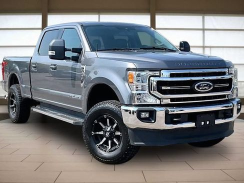 Used 2021 Ford F250 Lariat w/ Lariat Value Package AWD/4WD image 11