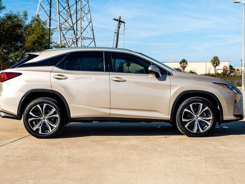 Used 2018 Lexus RX 350 FWD image 4