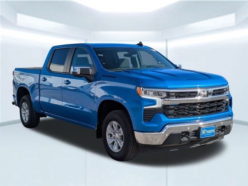 New 2025 Chevrolet Silverado 1500 LT w/ Safety Package RWD image 9