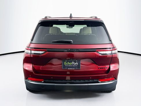 Used 2023 Jeep Grand Cherokee Limited w/ Luxury Tech Group II RWD image 7